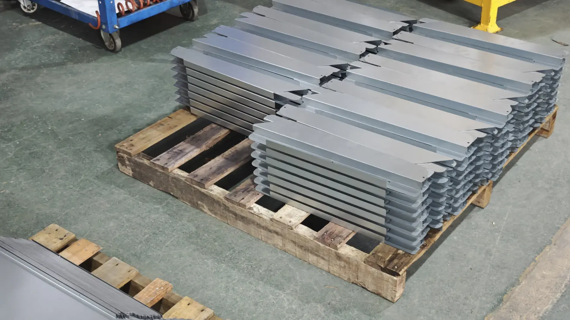 Bent Sheet Metal Bent Sheet Metal
