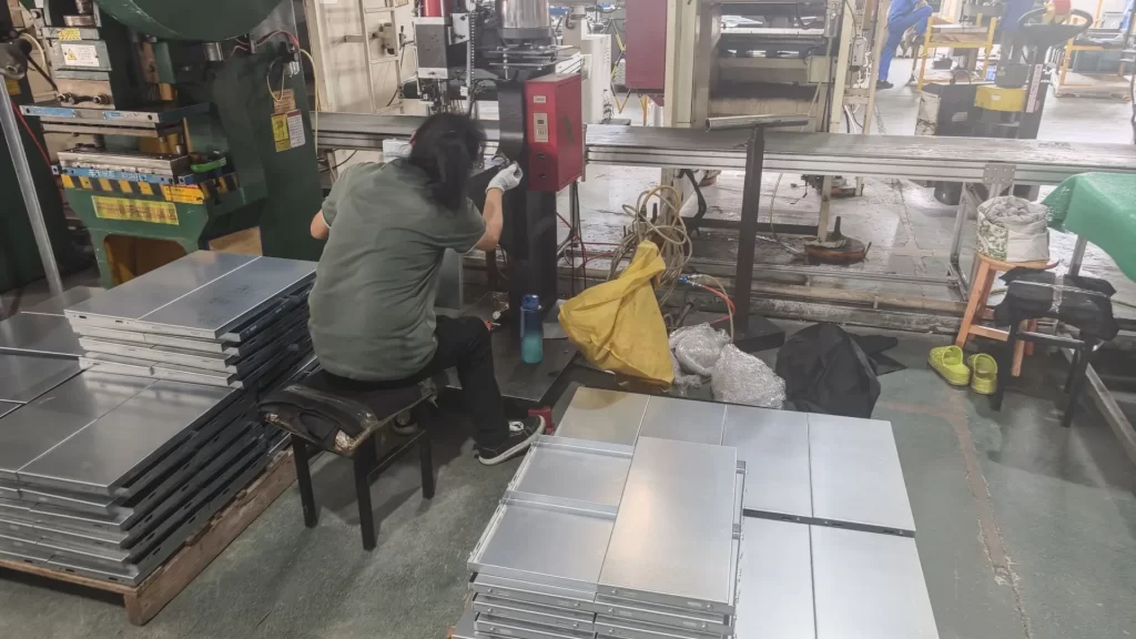 Server Rack Sheet Metal Choosing Guide: 7 Must-Know Features