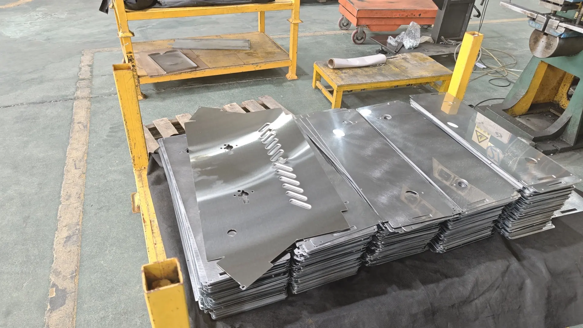 Where to find reliable suppliers? (Best china sheet metal enclosure sellers)