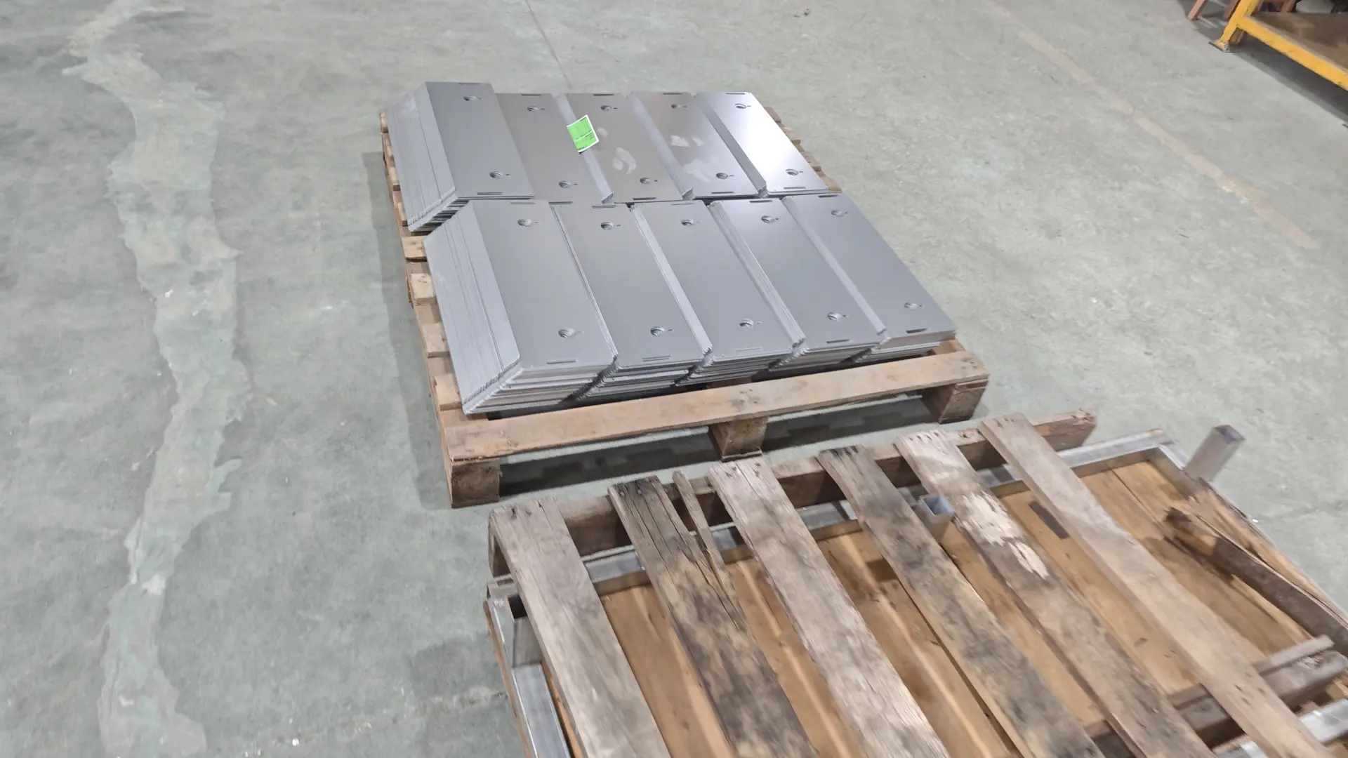 How to choose sheet metal enclosure box? Top 5 tips for smart buying.