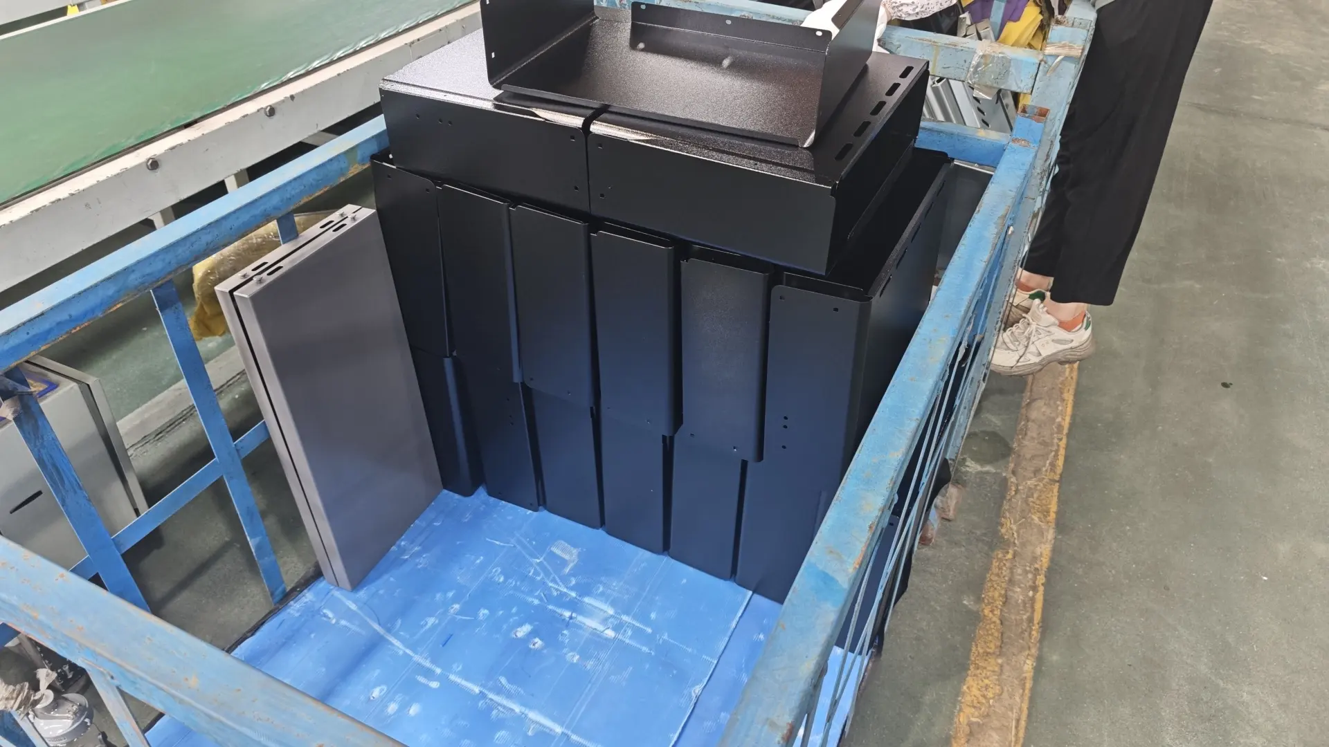 Best practices for OEM UAV sheet metal manufacturing? (Expert tips to avoid common mistakes)