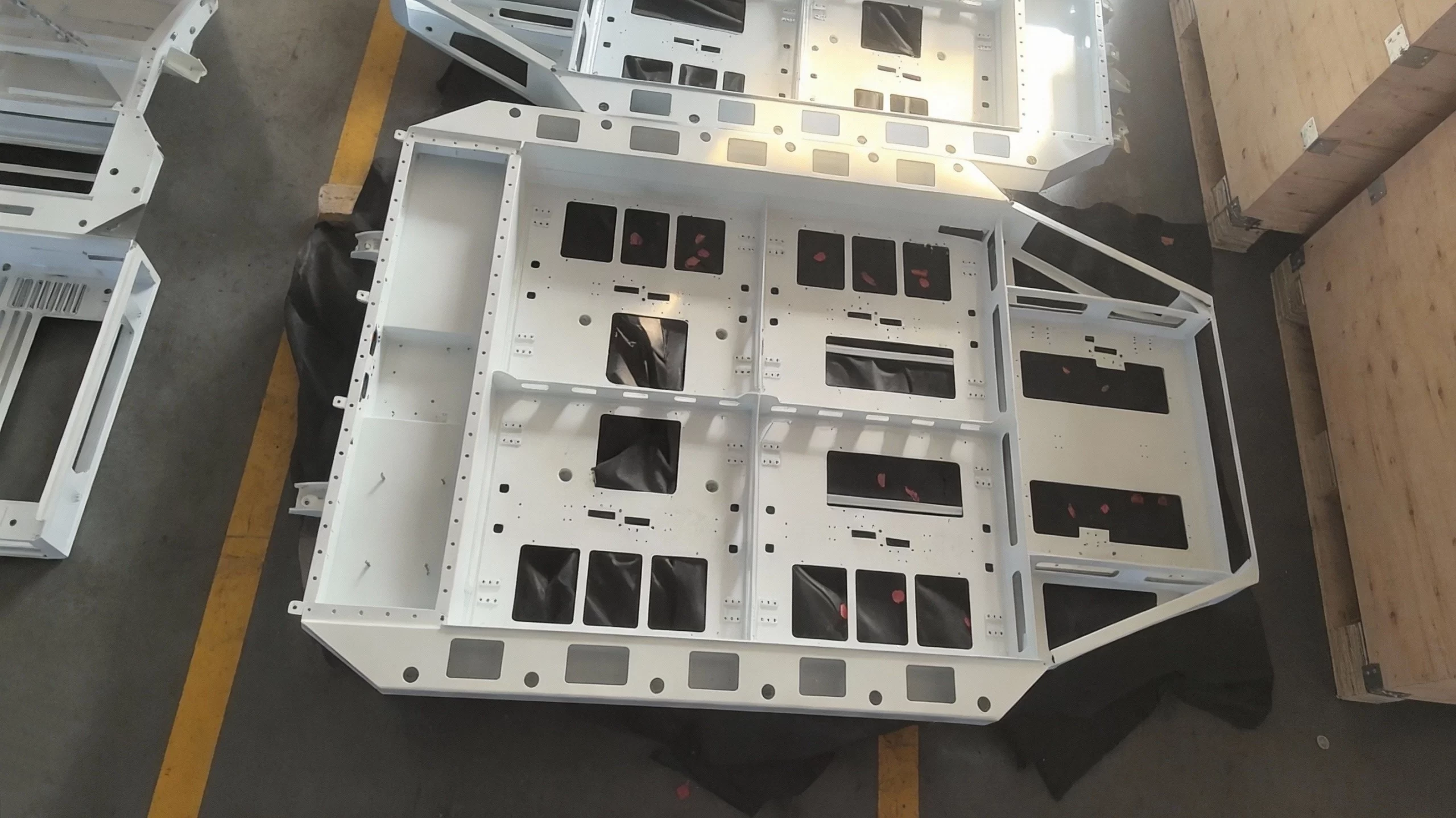 Fiat car battery replacement chassis and metal parts